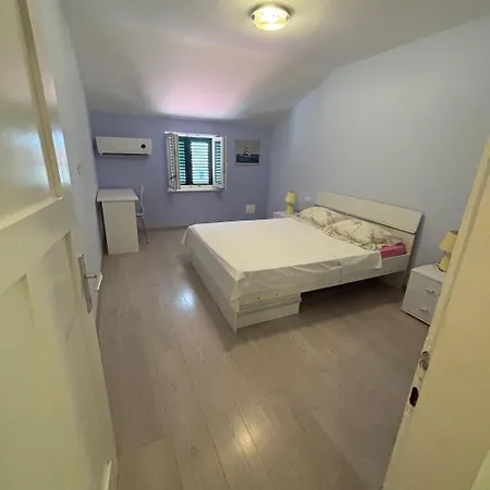 Rokova Terrace Retreat Apartamento