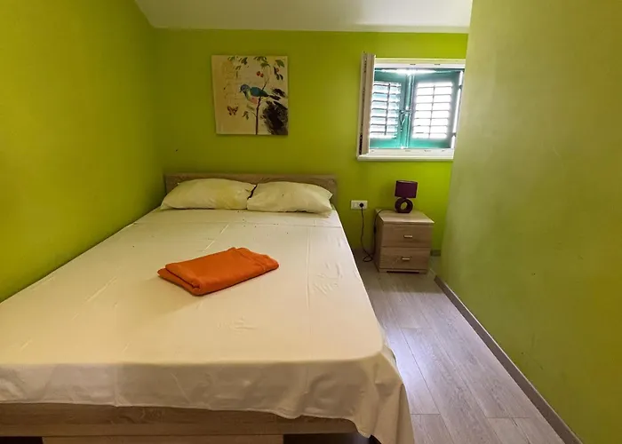 Rokova Terrace Retreat Apartman *